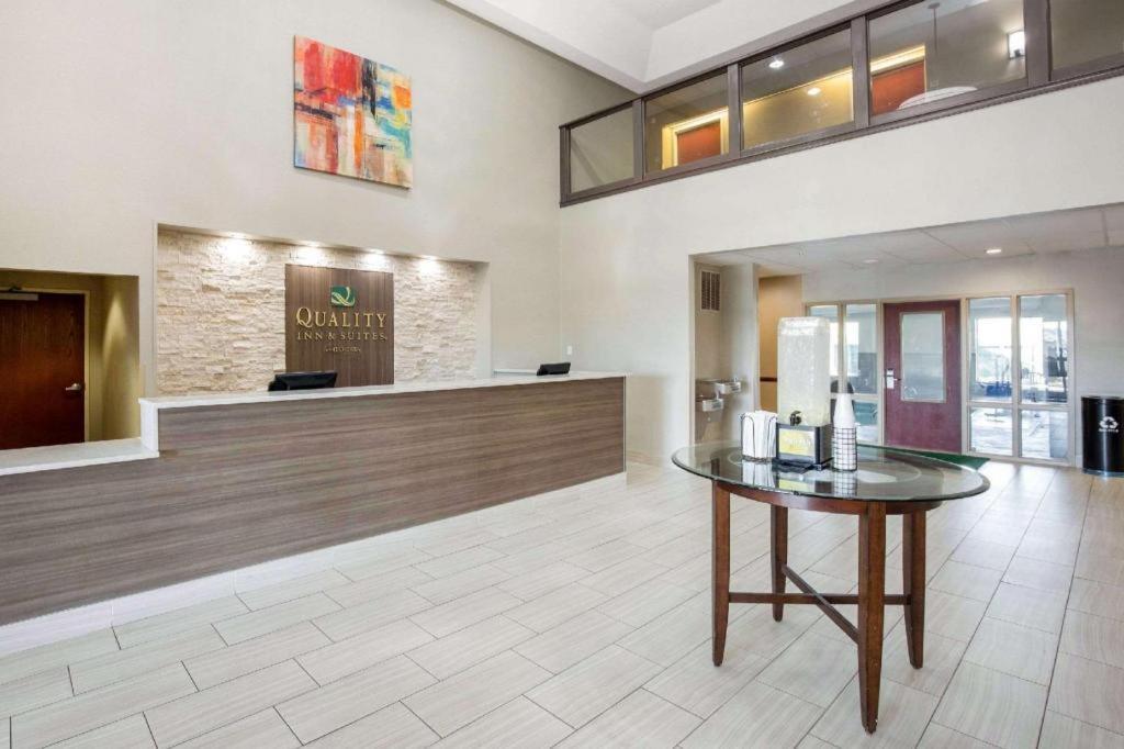 Quality Inn & Suites Arnold - St Louis מראה חיצוני תמונה